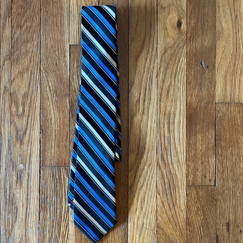 Chaps Navy and White Diagonal Striped Tie